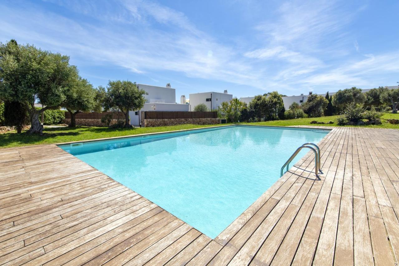 Biniancolla Iris Villa Exterior photo